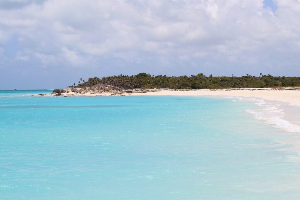 The Turks and Caicos is a great spot for the best best scuba diving spots in the Caribbean for Beginners